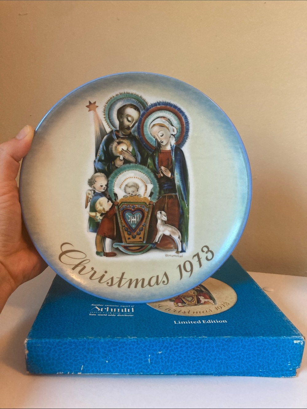 Hummel Christmas 1973 Collector Plate
